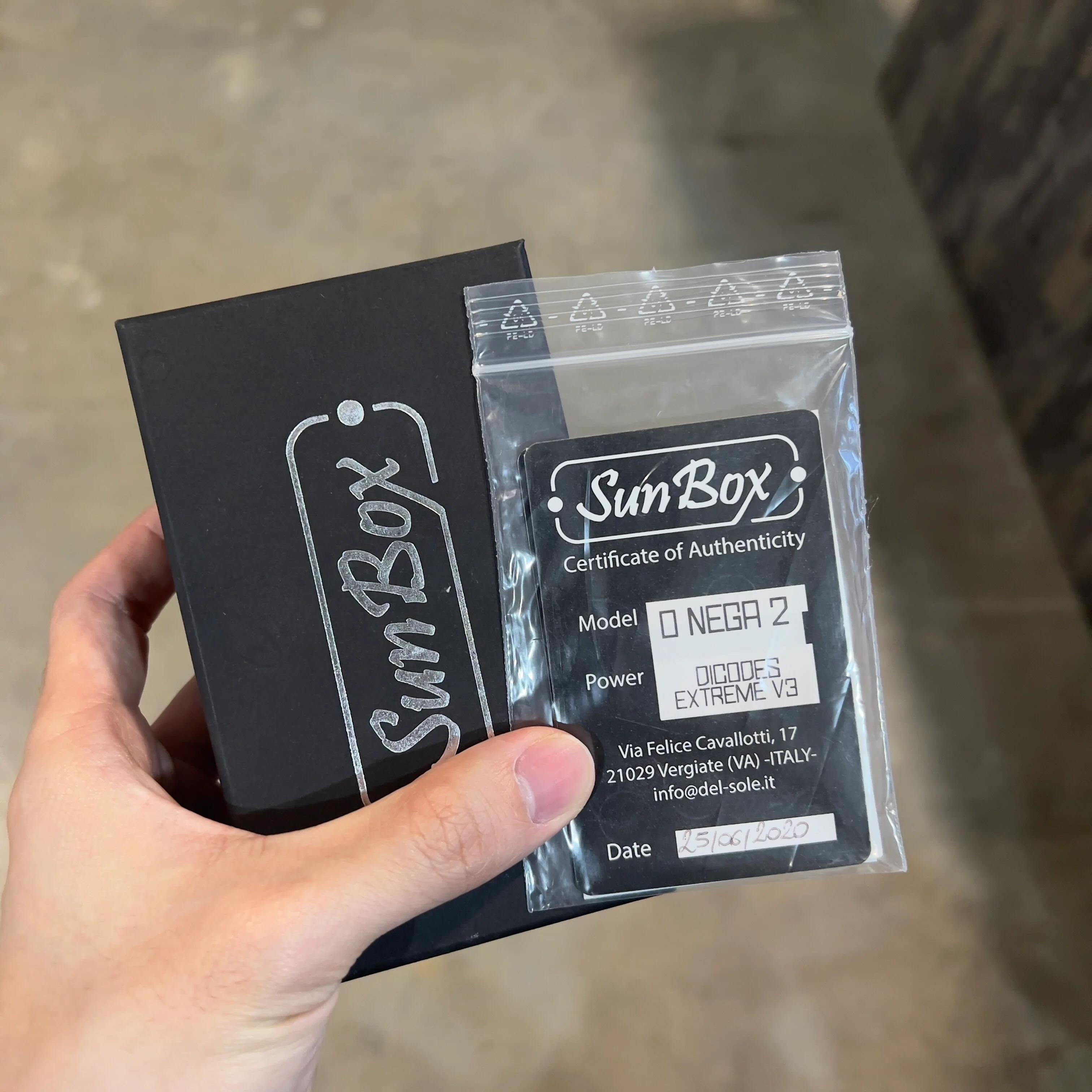 SunBox Zero Nega 2 18350 Dani Extreme V3 SBS Box Mod (Italy Made) - Image 6